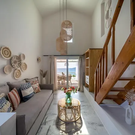 Grand Bleu Anastazia アパート *