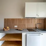 Grand Bleu Anastazia Apartment