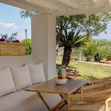 Grand Bleu Anastazia Apartment *