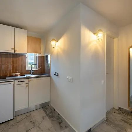 Grand Bleu Anastazia 波多河丽