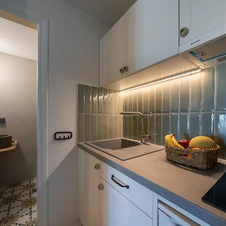 公寓 Grand Bleu Anastazia 波多河丽