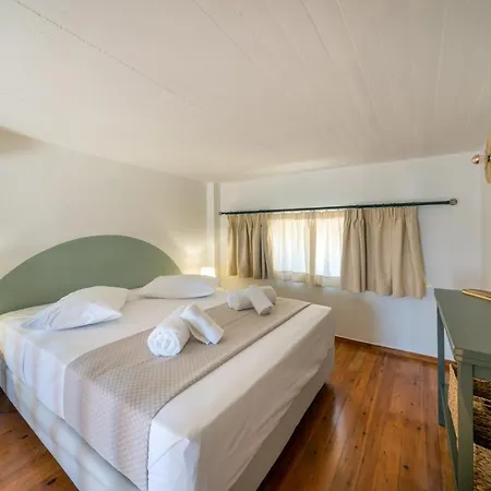 Grand Bleu Anastazia 波多河丽