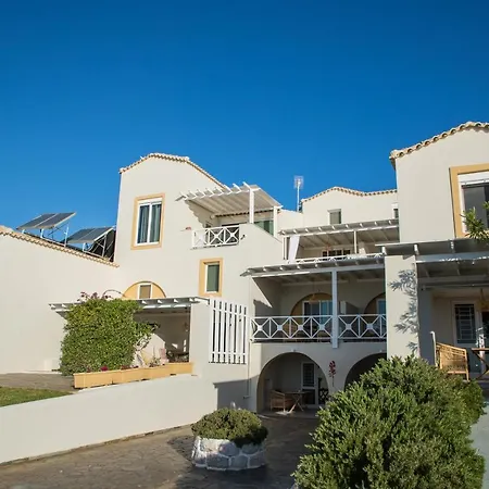 Grand Bleu Anastazia Apartment *