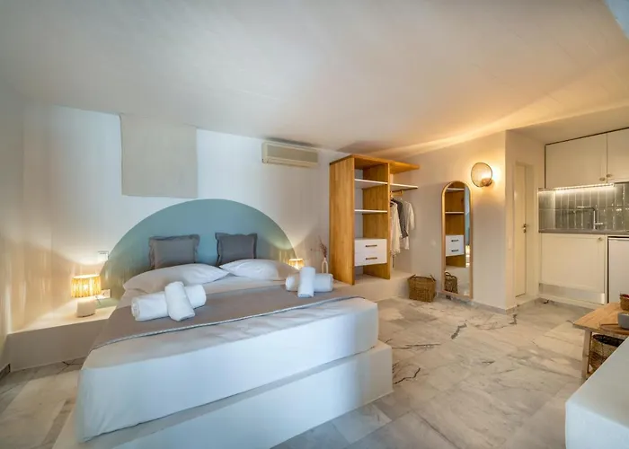 Grand Bleu Anastazia דירה פורטו הלי