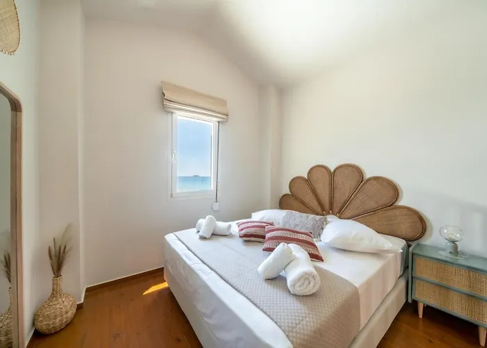 Grand Bleu Anastazia דירה *